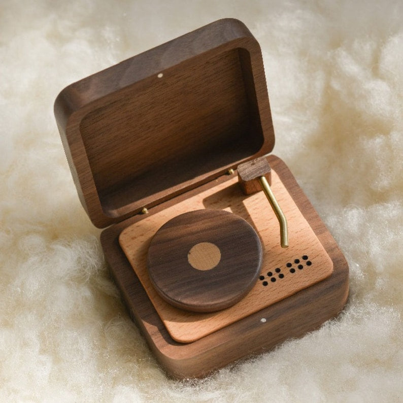 Valentines Day Vintage player Wood Music Box Personalized Gift Music Box Custom Anniversary Gift Music Box For Boy Girl For Her