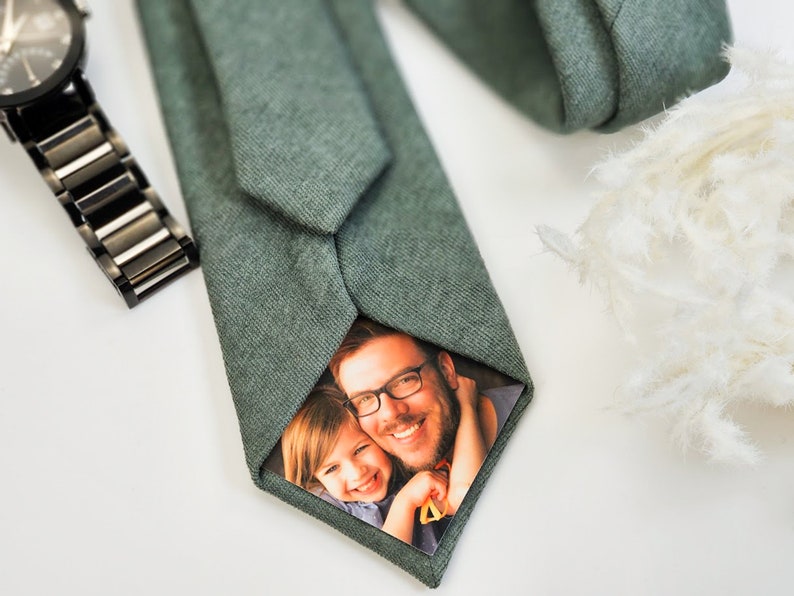 Personalized photo tie
